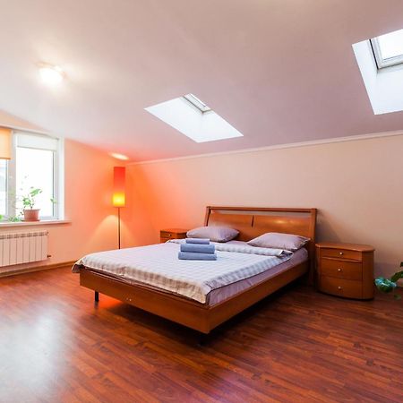 Apartment At Malaya Zhytomyrska 5 Κίεβο Εξωτερικό φωτογραφία