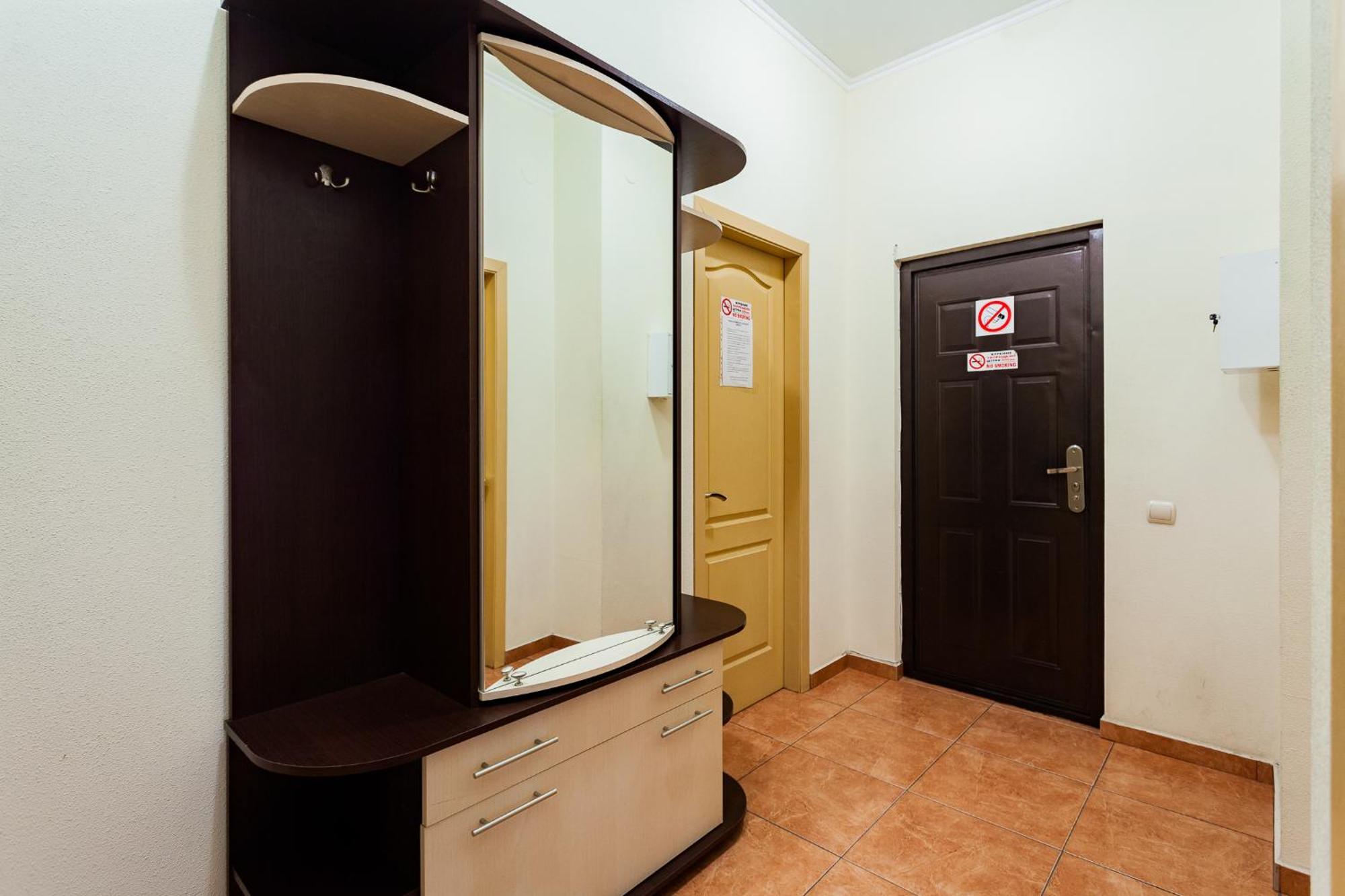 Apartment At Malaya Zhytomyrska 5 Κίεβο Εξωτερικό φωτογραφία