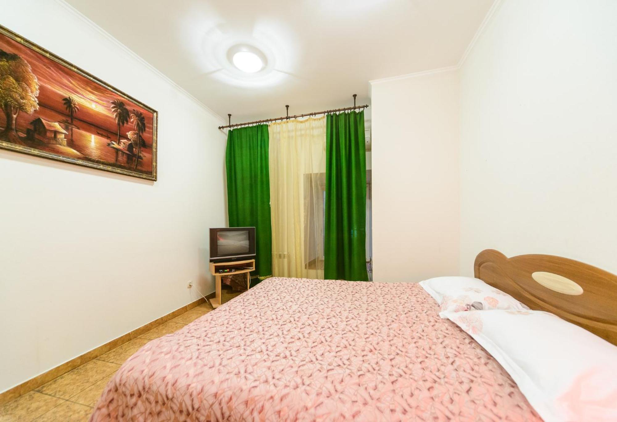 Apartment At Malaya Zhytomyrska 5 Κίεβο Εξωτερικό φωτογραφία